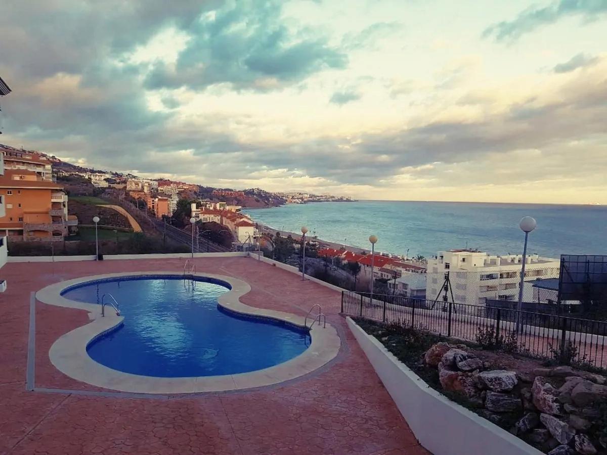 דירות פואנגירולה Penthouse Near The Beach מראה חיצוני תמונה